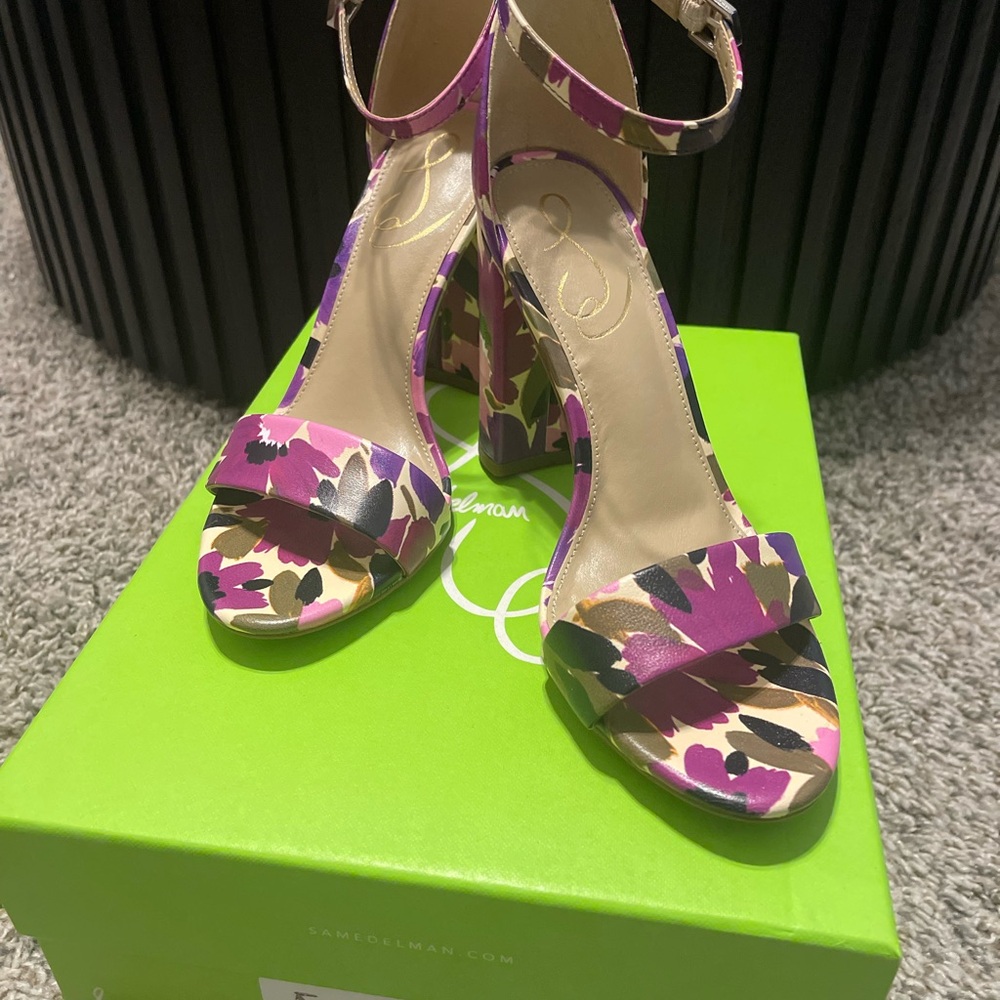 Sam Edelman Yaro Violet Purple Floral Heels - Picture 2 of 5
